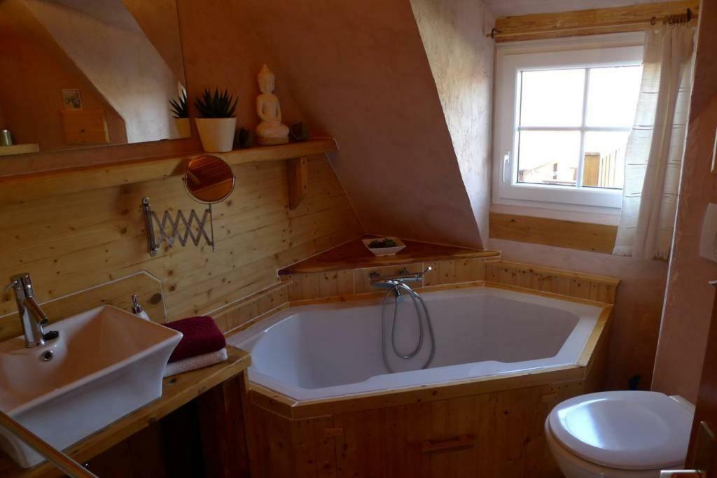 Ferienwohnung Geiernest Ochsenfurt Bagian luar foto