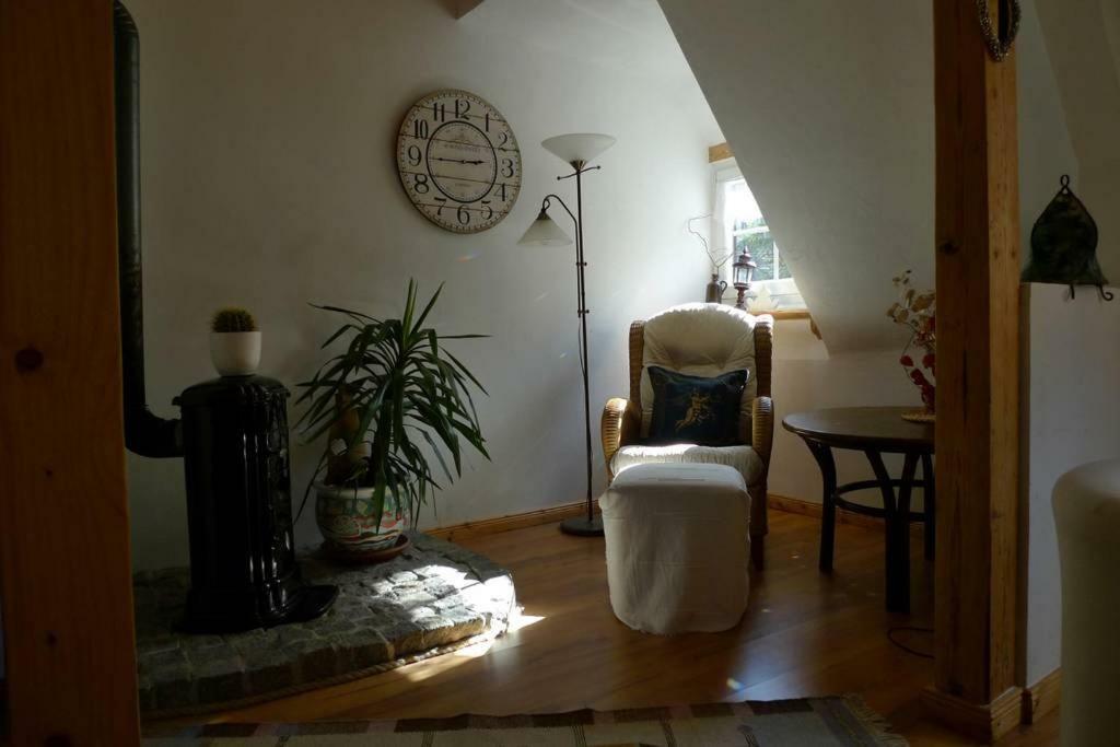 Ferienwohnung Geiernest Ochsenfurt Bagian luar foto